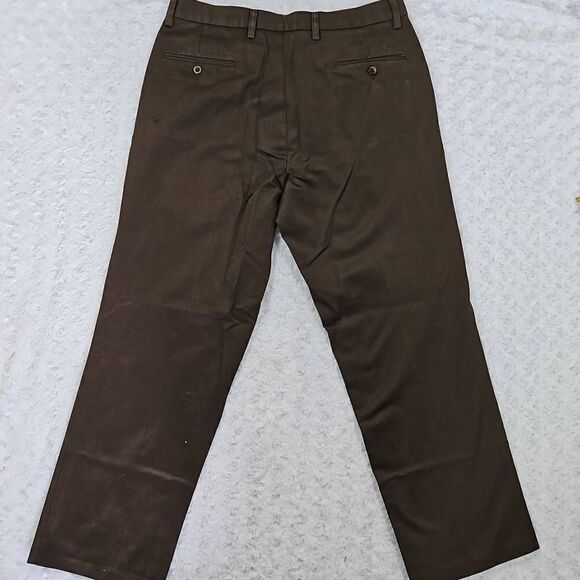 Dockers Flat Front Classic Fit 34 x 30 Brown Dress Pants - Picture 2 of 6